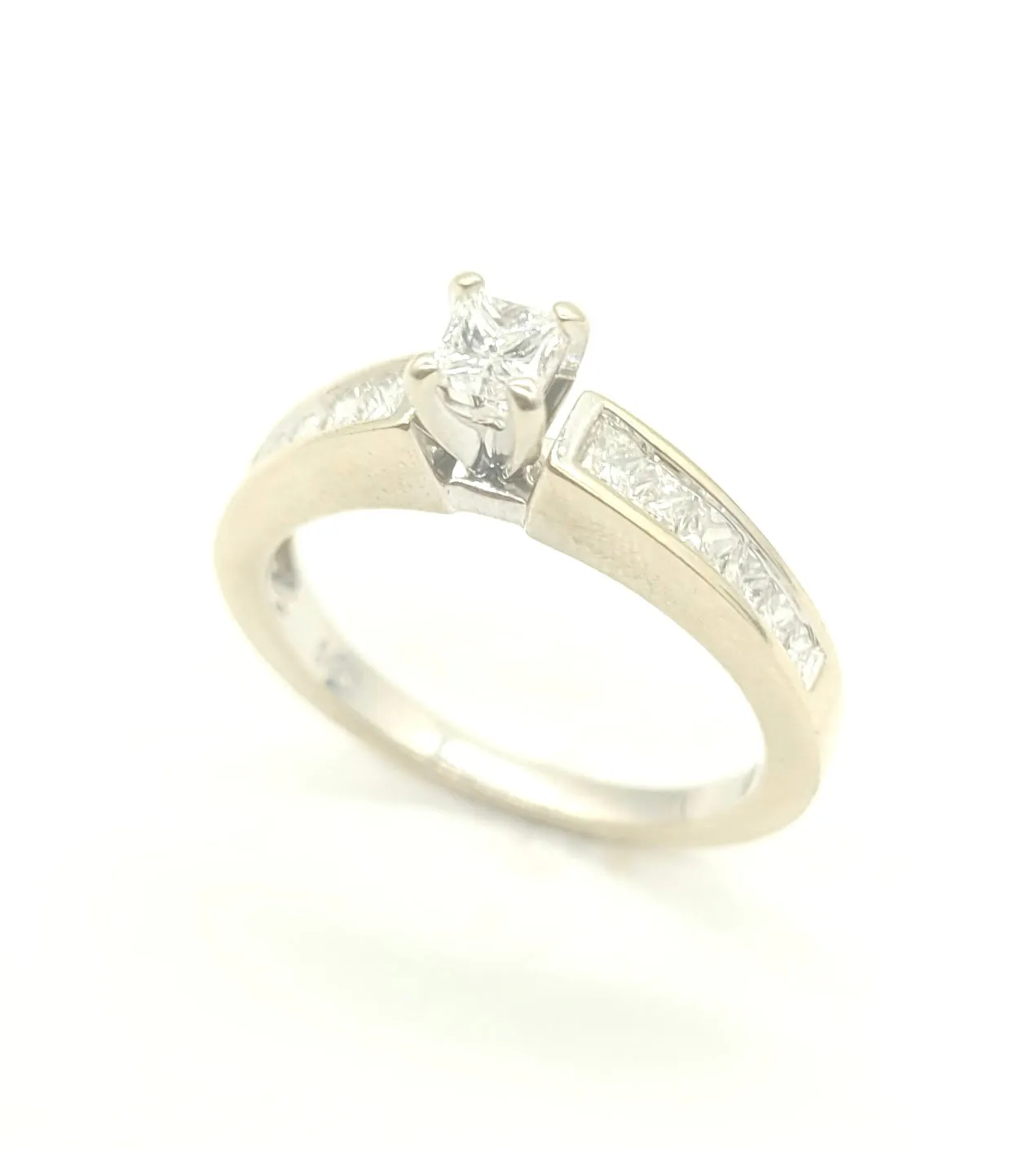 3/4 Carat Diamond Ring