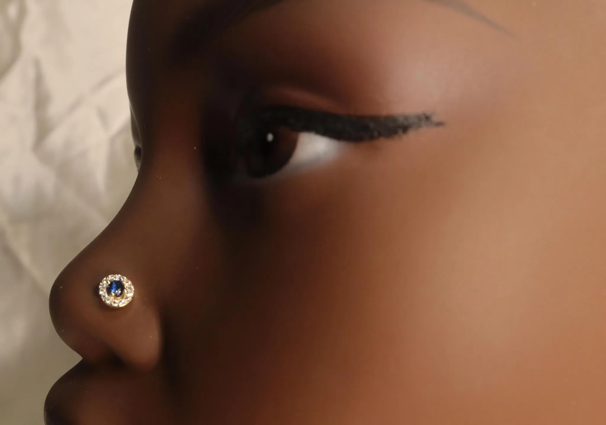 Circle Gem Crystal Nose Stud Piercing