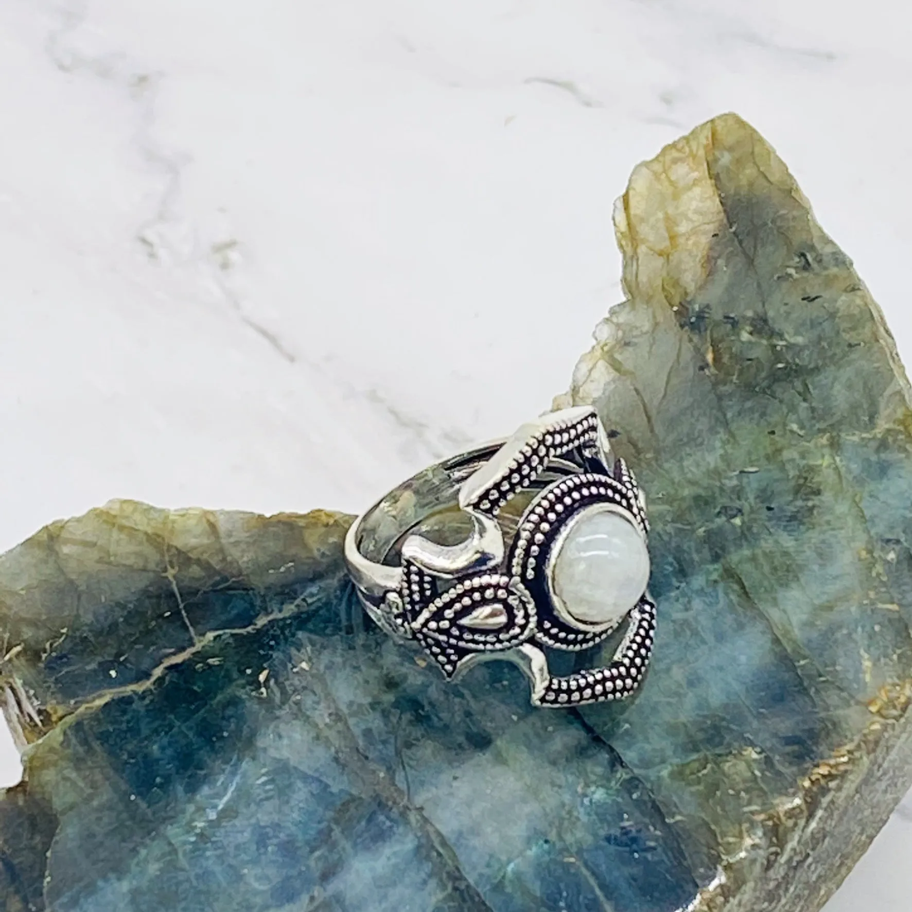 Handmade Crystal Ring, Sterling Silver Jewelry, Gift For Her, Statement Ring, Bohemian Jewelry, Non Tarnish Ring, Unisex Gemstone Ring