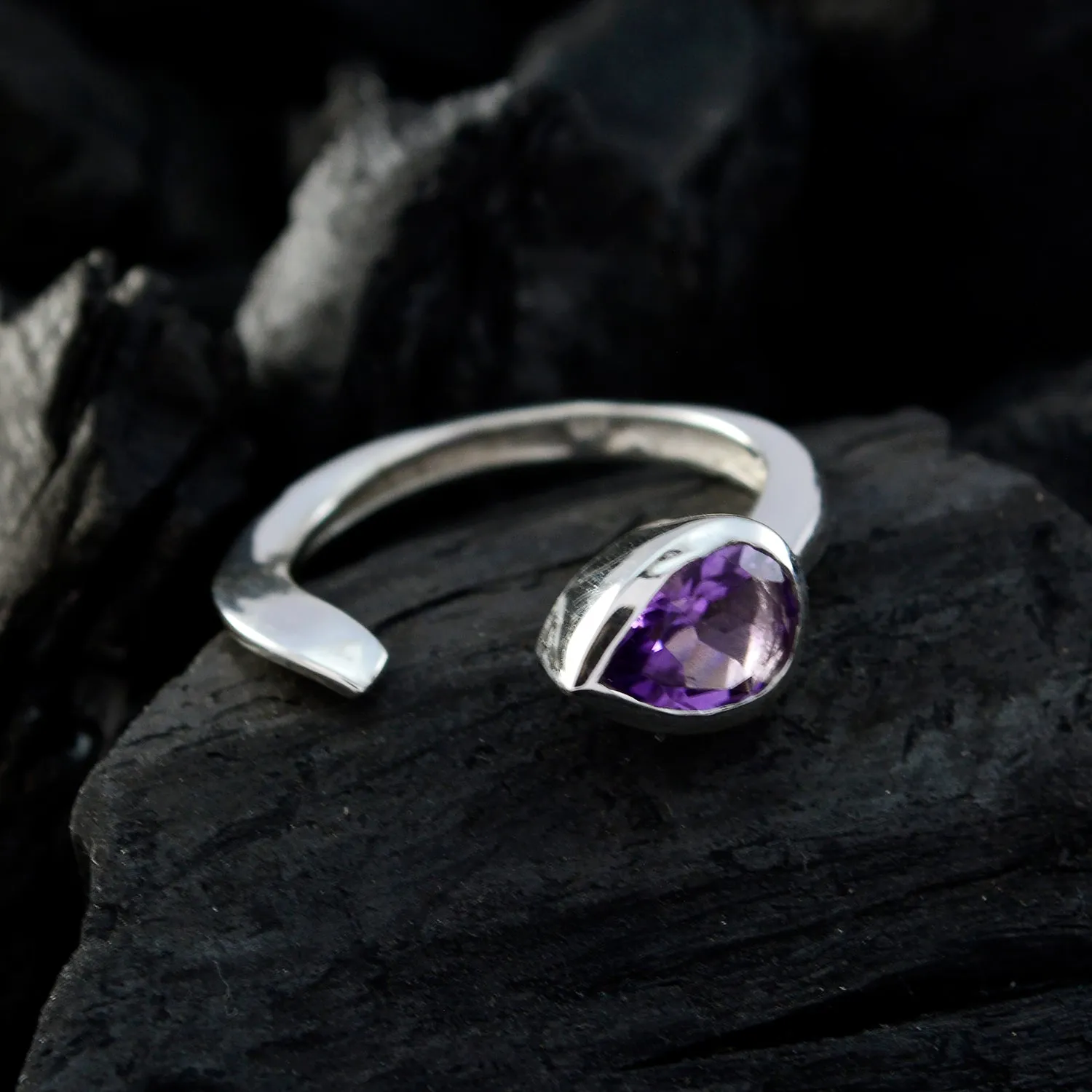 Handsome Gemstone Amethyst 925 Sterling Silver Ring Gift For Wedding