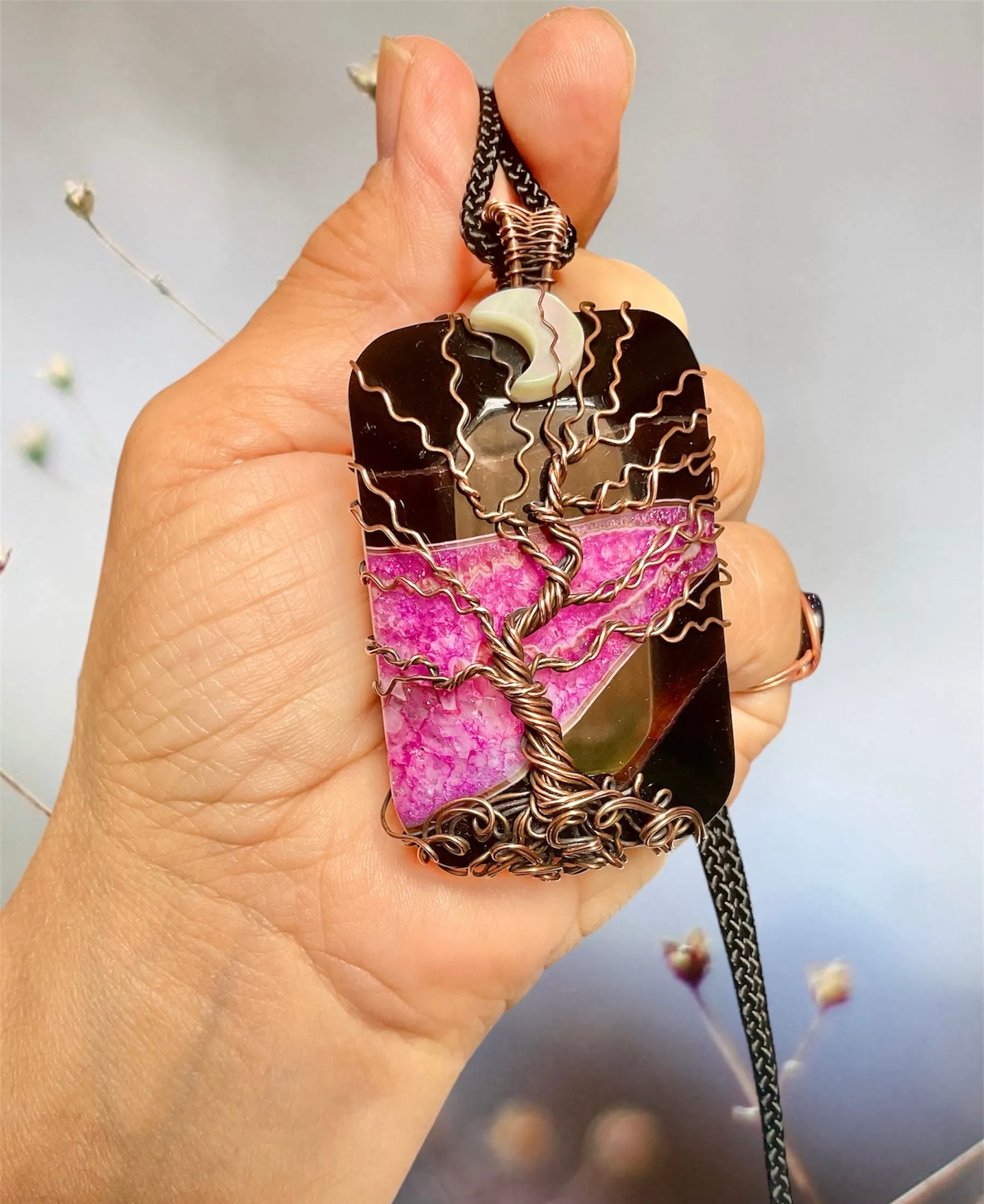 Onyx Agate Druzy Geode Tree Of Life Pendant