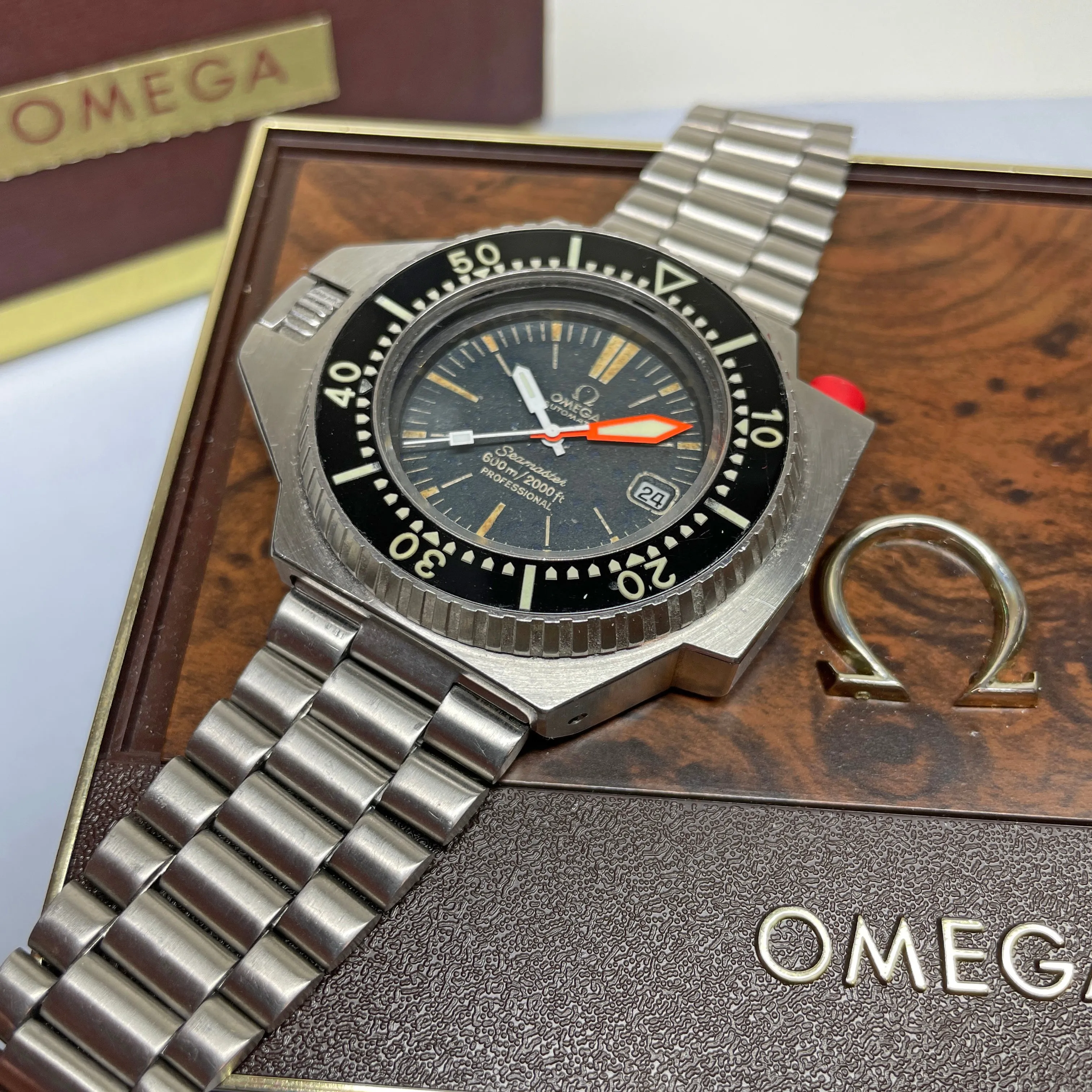 Pre-Owned Vintage 1981 Omega Ploprof 600M Seamaster Chronometer Dive Watch Black Steel 166.0077