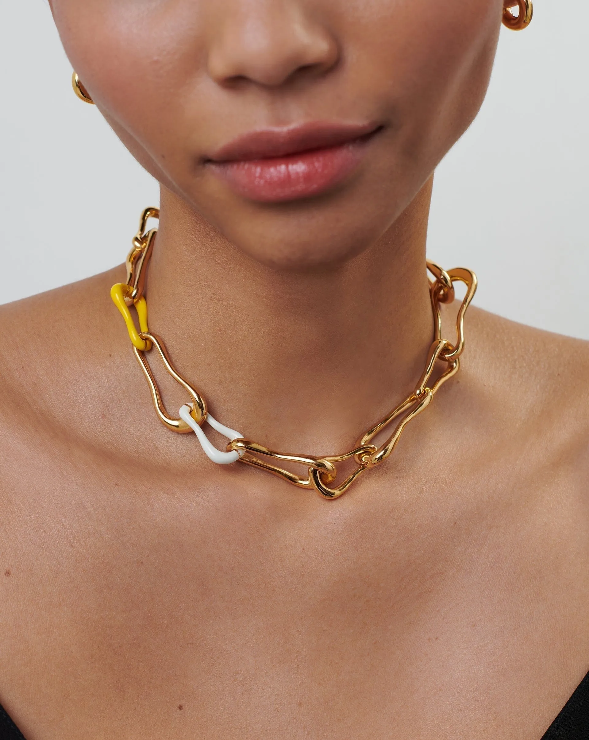 Squiggle Enamel Chunky Chain Choker