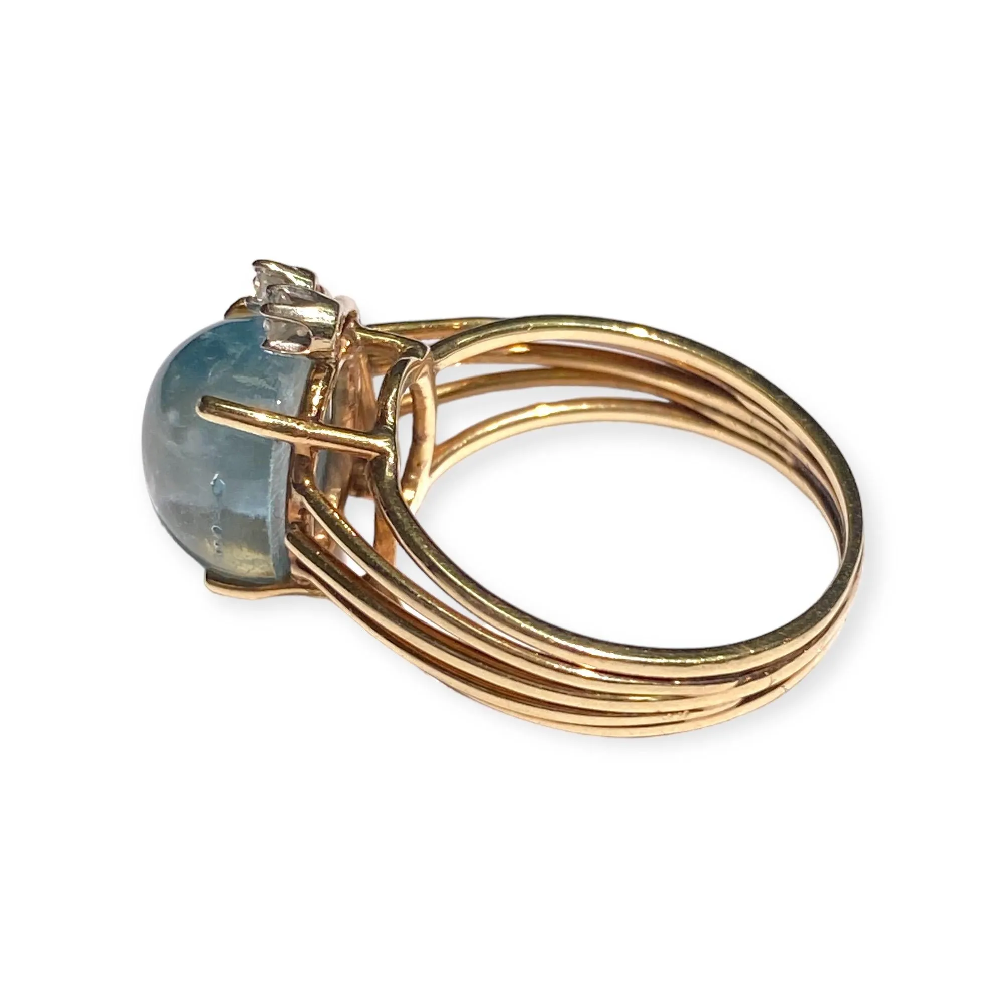 Vintage 14K Gold Cat's Eye Aquamarine and Diamond Ring